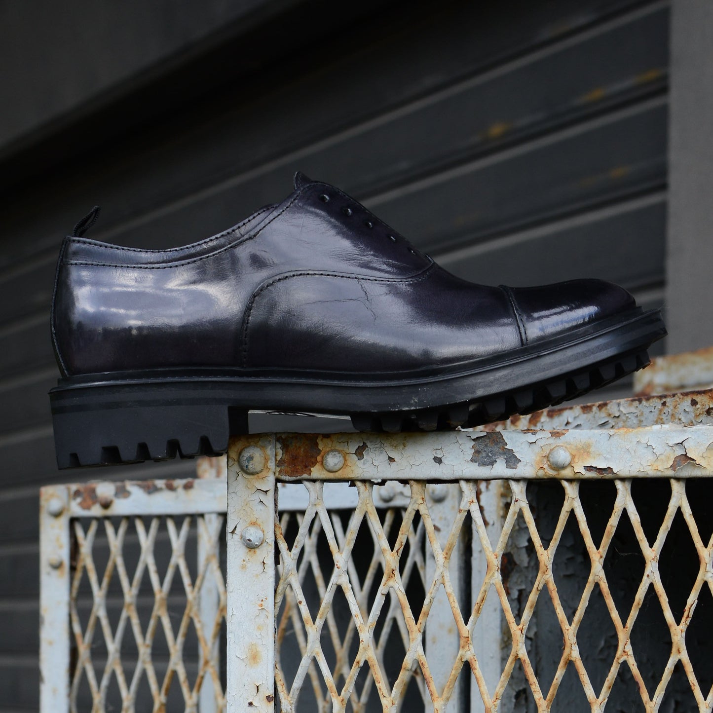 BRIDGE 04 - british shoes leather BLACK - History541