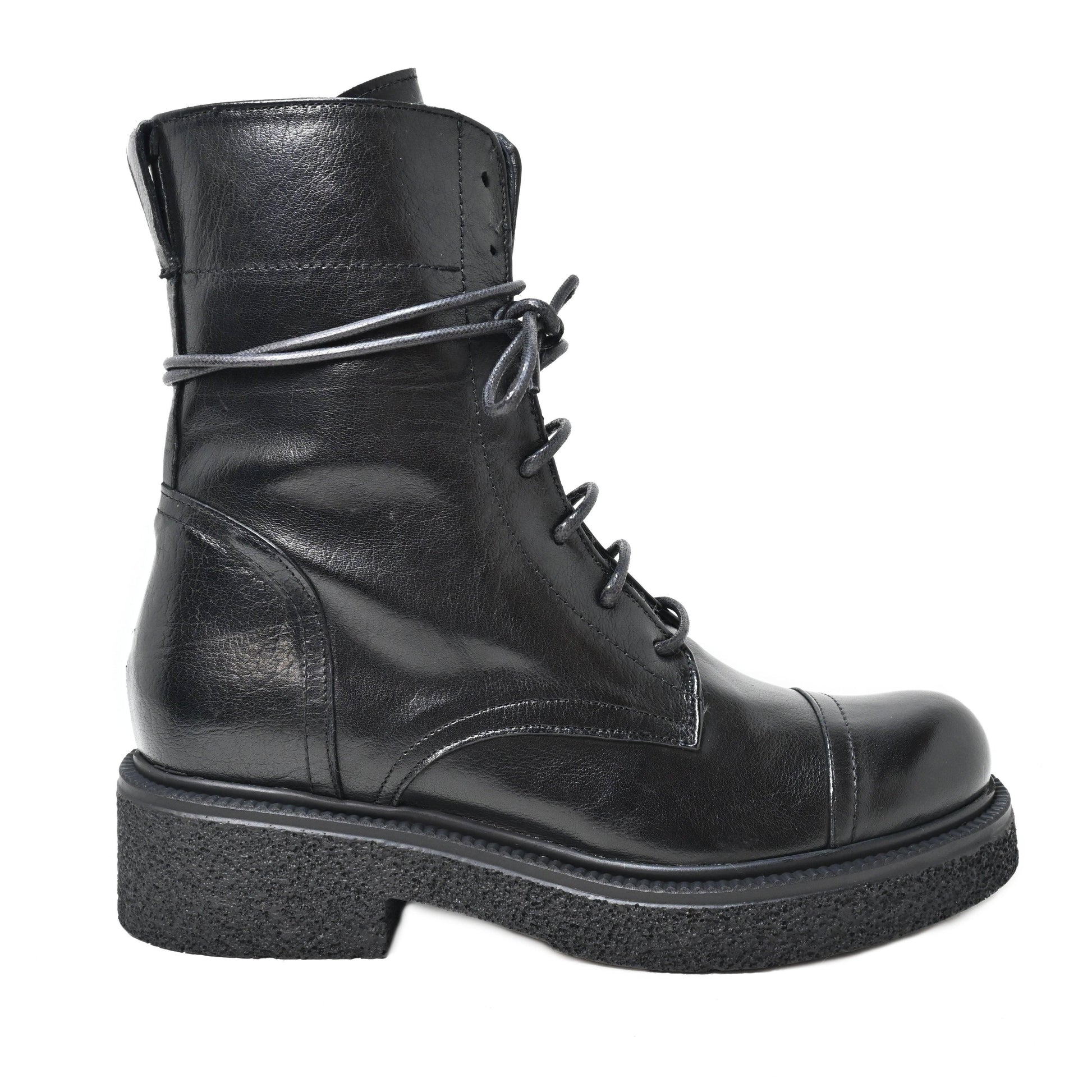 KIRA 14 - urban amphibian leather BLACK - History541