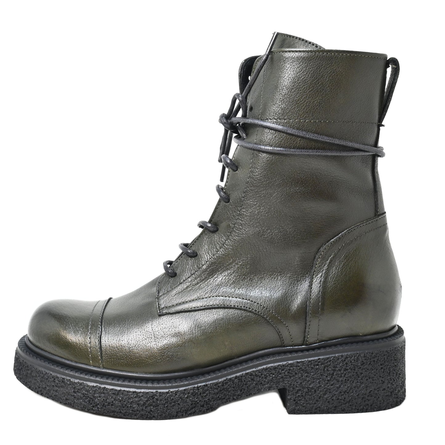 KIRA 14 - urban amphibian leather BOTTLE - History541