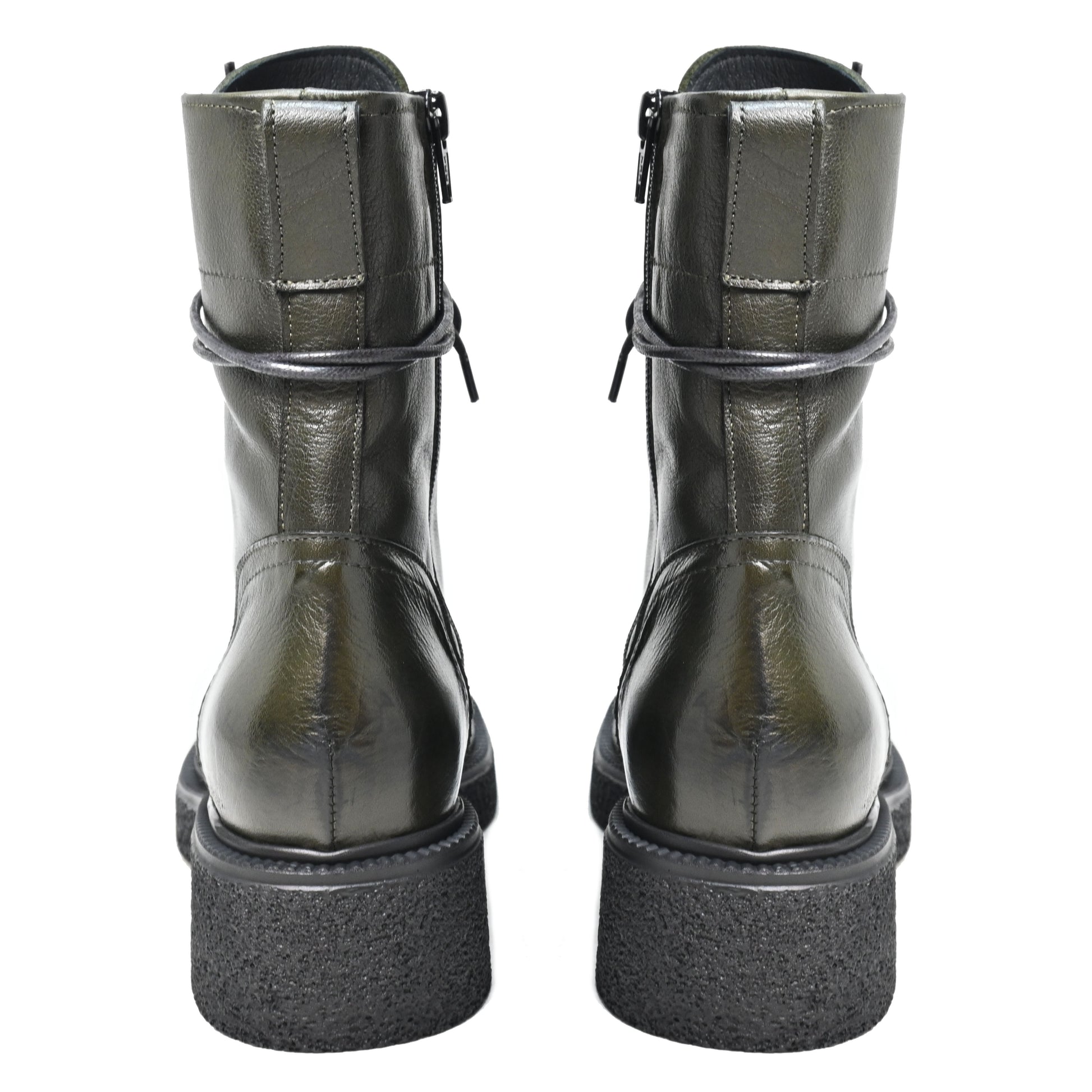 KIRA 14 - urban amphibian leather BOTTLE - History541