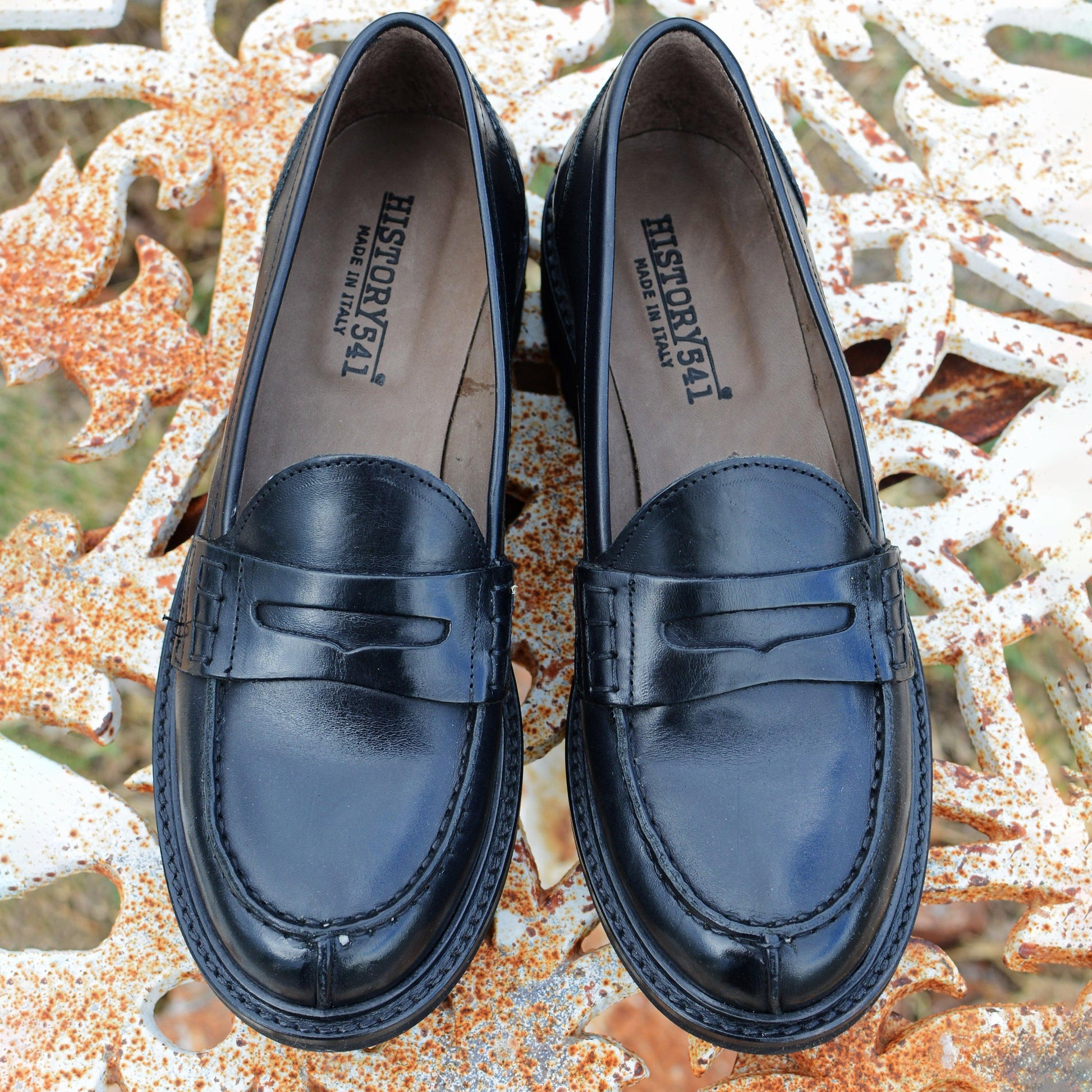 PRA 200 - British College Shoes LOW BRUSHED BLACK - History541